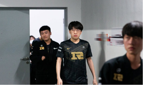 发布