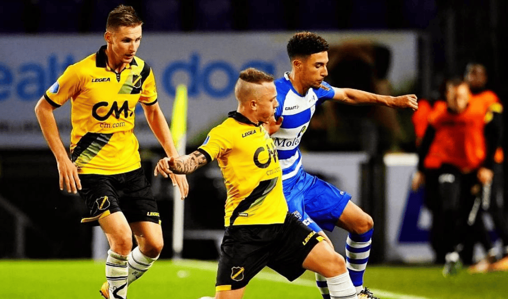 更是对未来 更是对未来