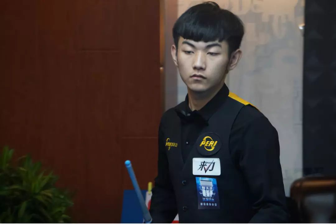 勇敢签约 勇敢签约