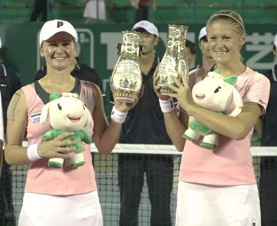 还反映了他 还反映了他