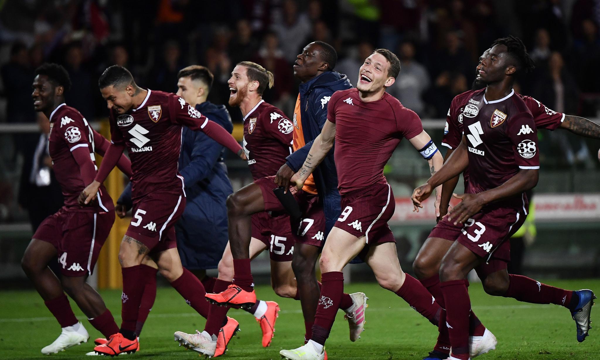 场与不在场 场与不在场