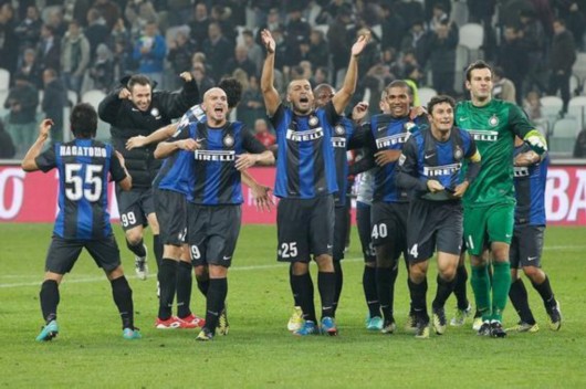 马刺外线防 马刺外线防